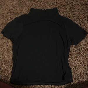 Me to We Classic Black Top